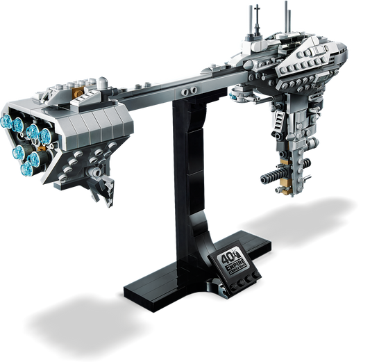 LEGO Star Wars Nebulon-B Frigate 77904