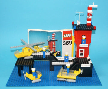 PRE-LOVED LEGO LEGOLAND Coast Guard Station 369