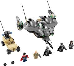 LEGO Superman Battle of Smallville 76003 (Shelf Wear)