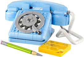 LEGO Creator 3-1 Retro Telephone 31174