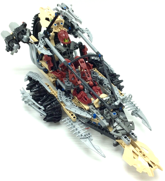 PRE-LOVED LEGO Bionicle Thornatus V9 8995