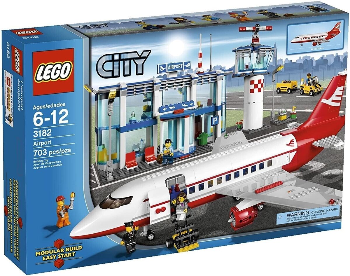 LEGO City Airport 3182 (shelf wear)