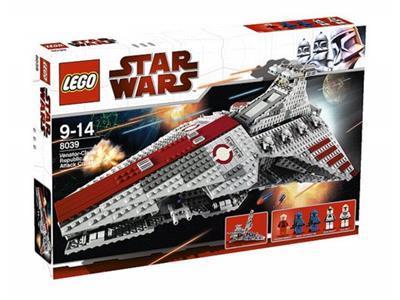 LEGO Star Wars Venator-Class Republic Attack Cruiser 8039